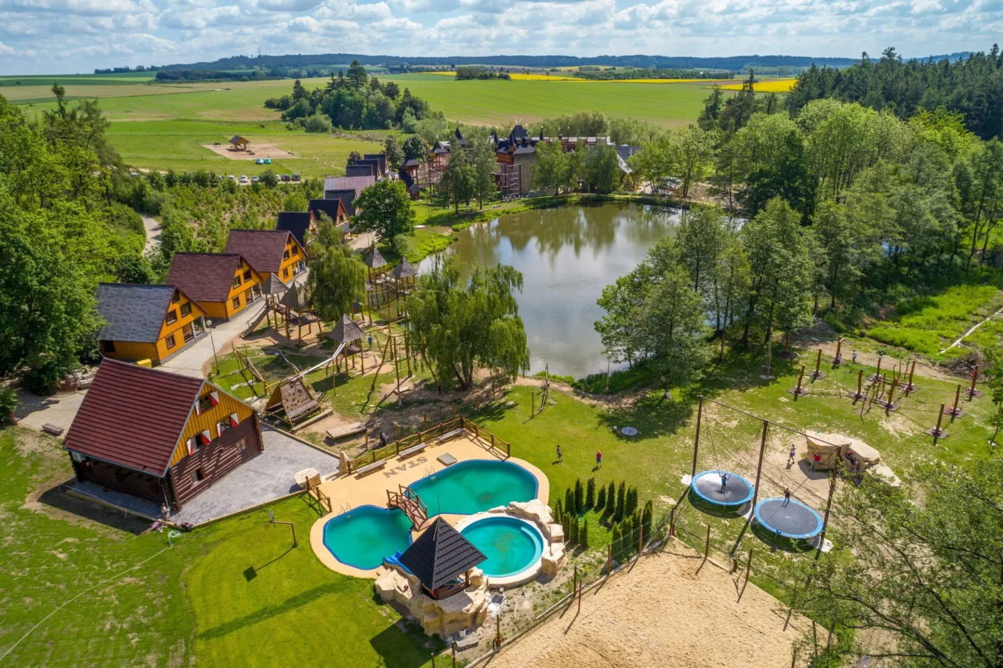 Legendární letní tábory na Březové se těší velkému zájmu dětí z celé republiky