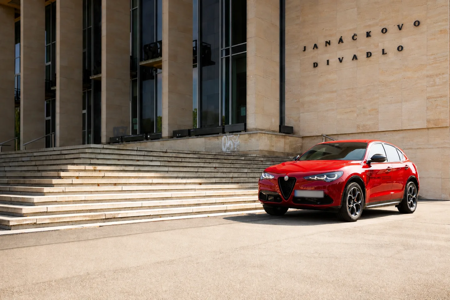 Alfa Romeo, výběrová káva a italská atmosféra. Motortec zve na dva dny plné zážitků