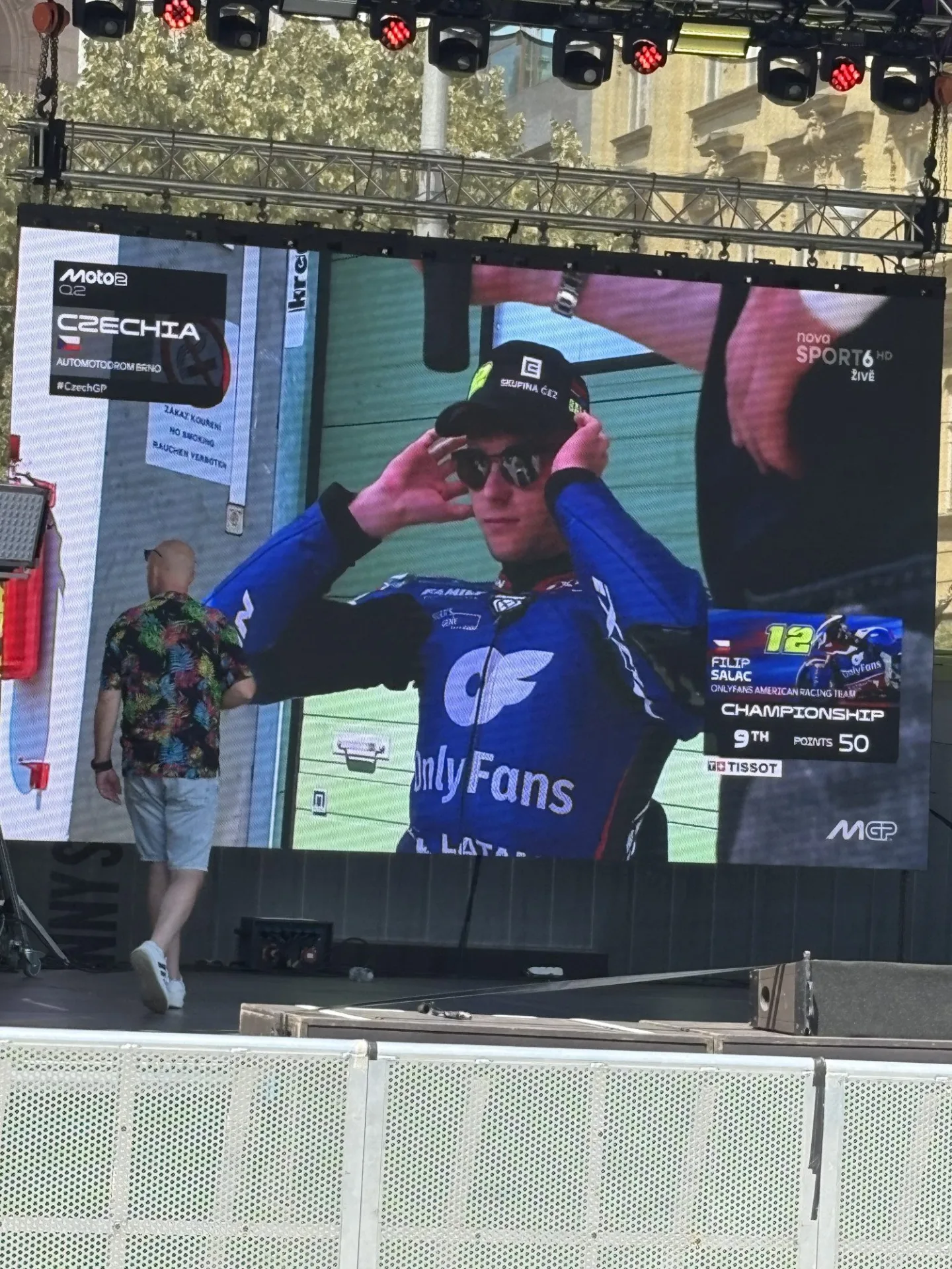 FOTO: MotoGP v Brně láká davy. Podívejte se na sobotní atmosféru kolem okruhu