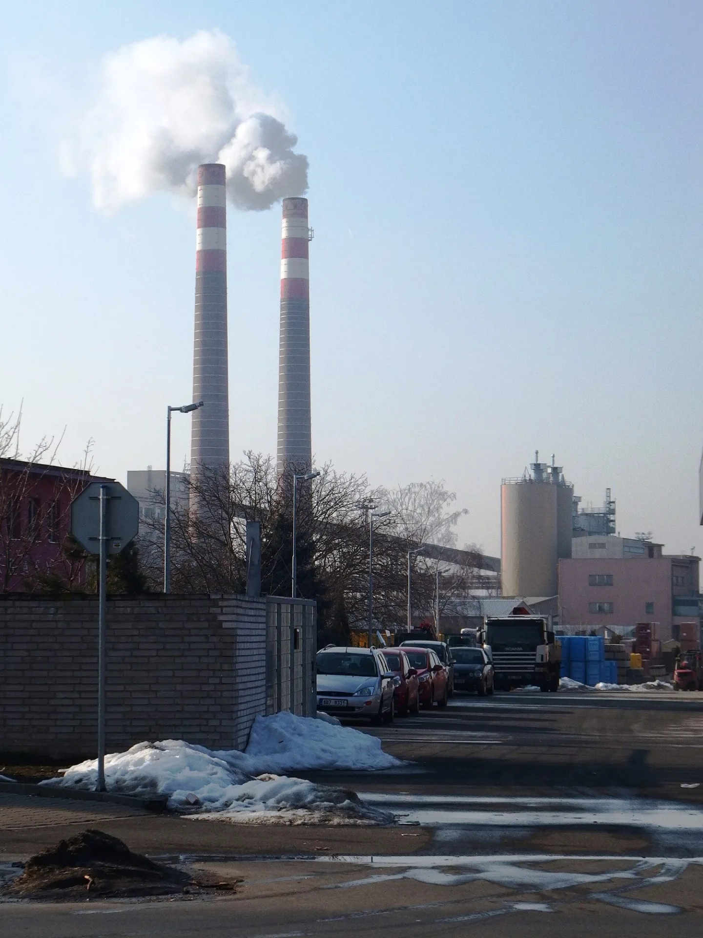 V hodonínské elektrárně hořela trafostanice. Škoda je asi milion a půl