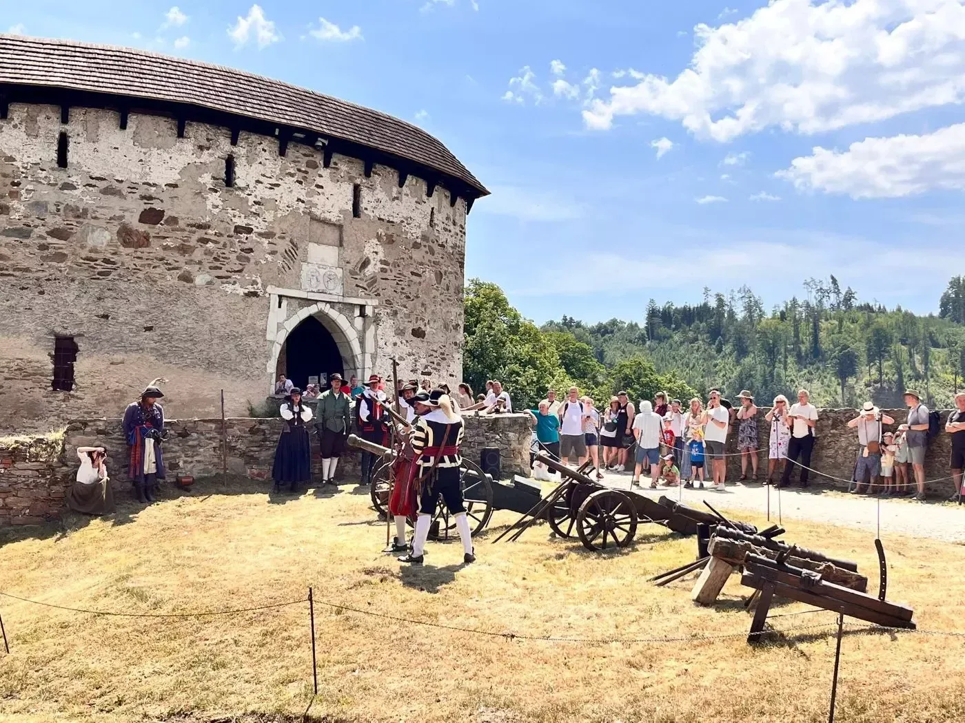 Kam o víkendu na jižní Moravu? Na výstavu, za uměním nebo na zámek