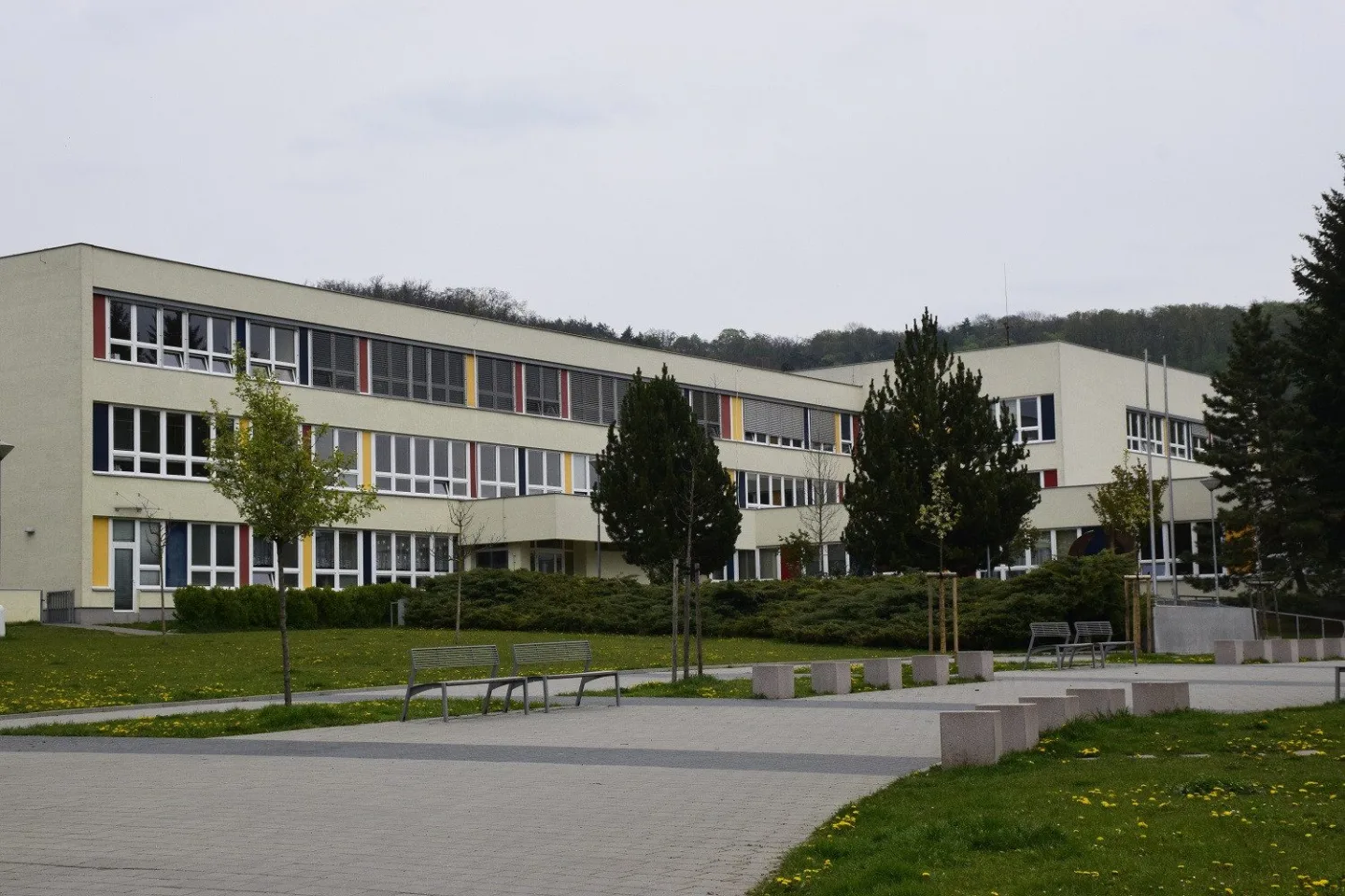 ZŠ a MŠ Pastviny