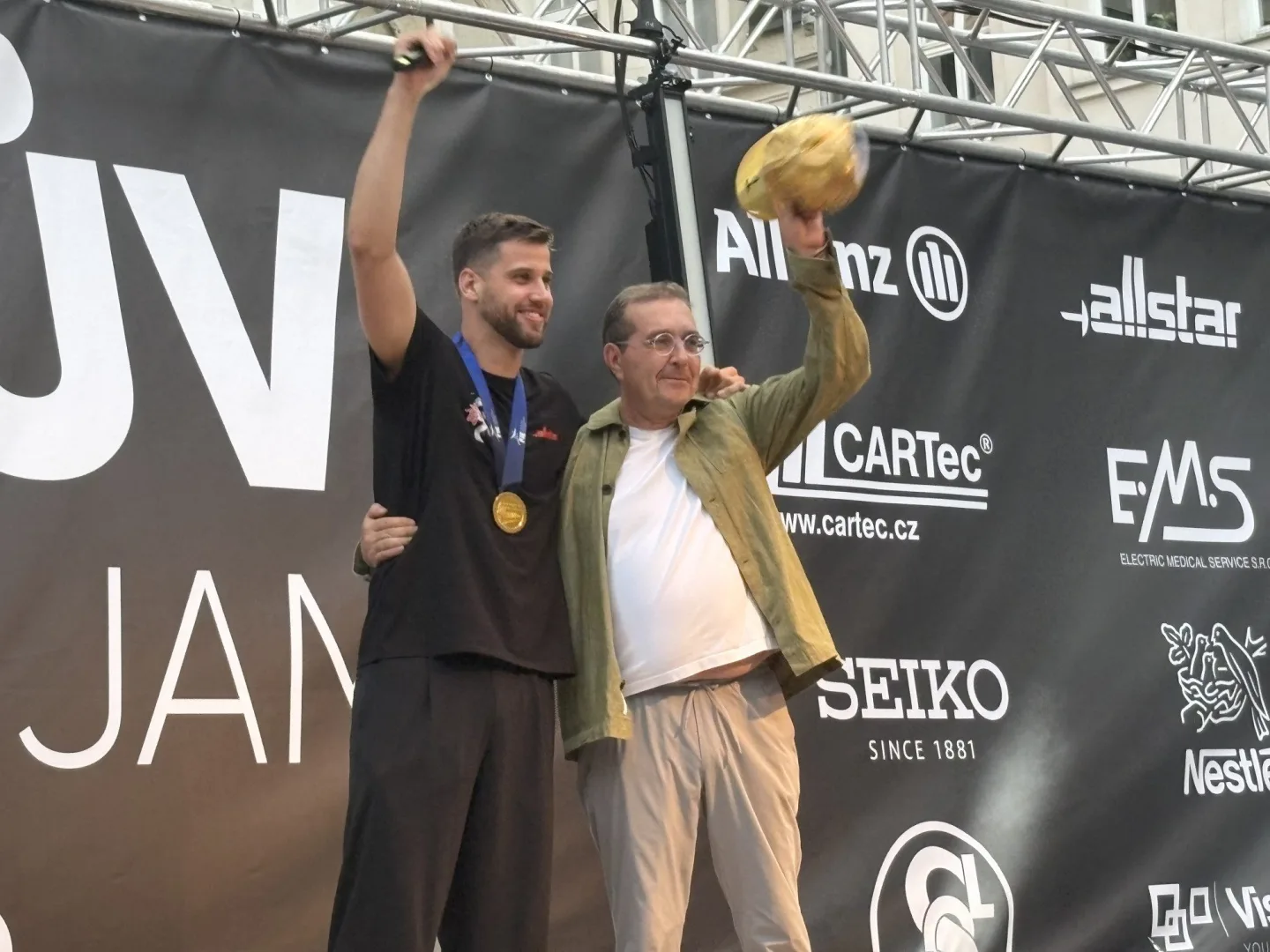Centrum Brna ovládli šermíři. Jsem jako Kung Fu Panda, řekl čerstvý mistr světa