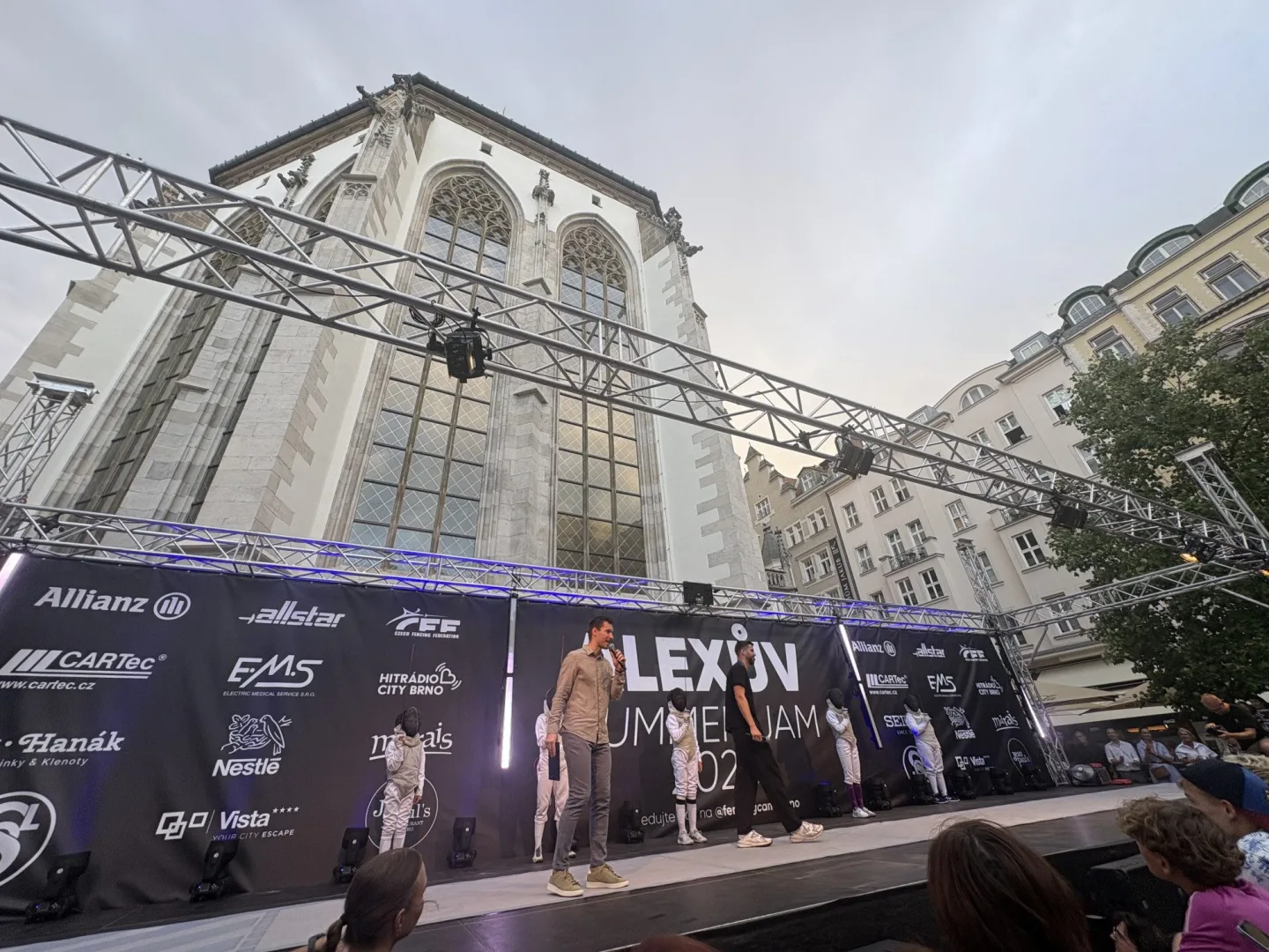 Centrum Brna ovládli šermíři. Jsem jako Kung Fu Panda, řekl čerstvý mistr světa