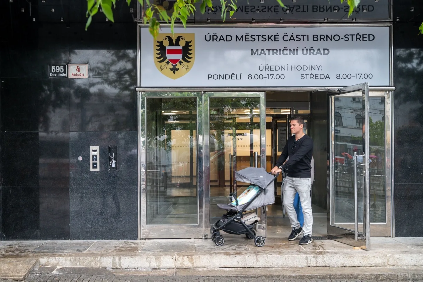 Potřebné náležitosti vyřeší Brňané i o víkendu. Miniúřad mění otevírací dobu