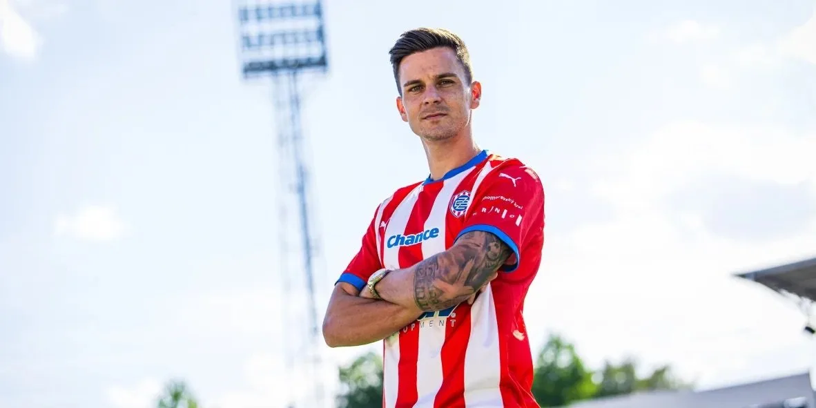 Posila pro prvoligového nováčka. Fotbalistům Zbrojovky pomůže stoper Pokorný