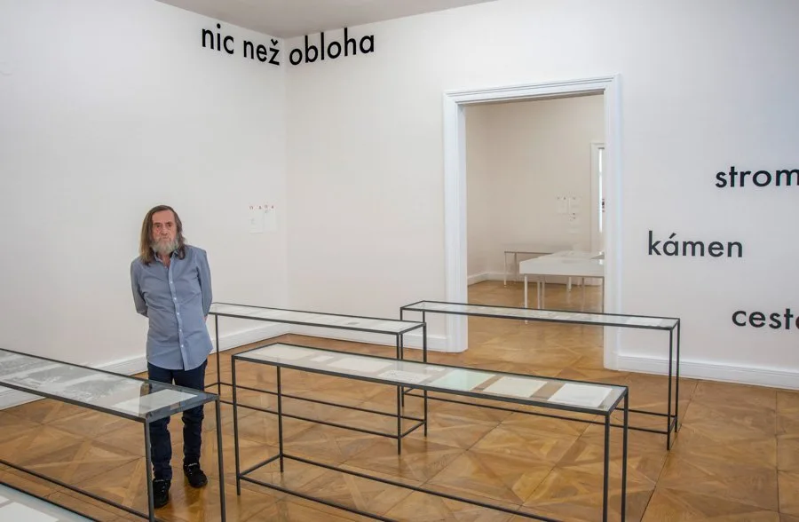 Jiří Valoch na výstavě 70 x Valoch