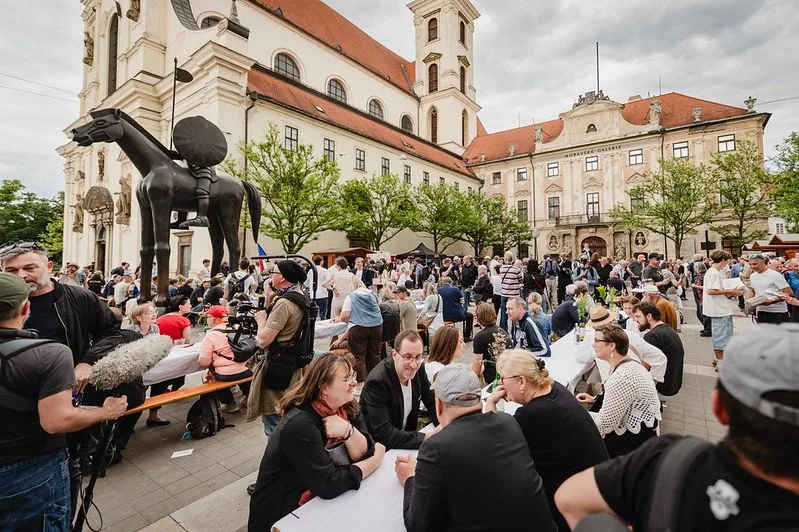 Z Mnichova přivezli prestižní medaili. Festival Meeting Brno ocenila bavorská vláda