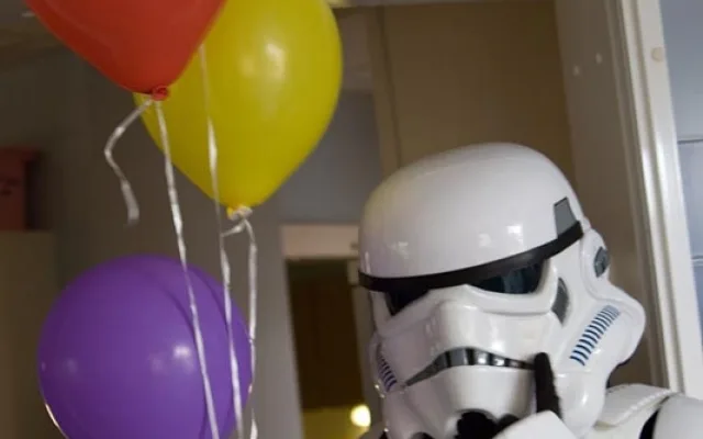 501. legie ze Star Wars navštívila Kliniku dětské onkologie Fakultní nemocnice Brno