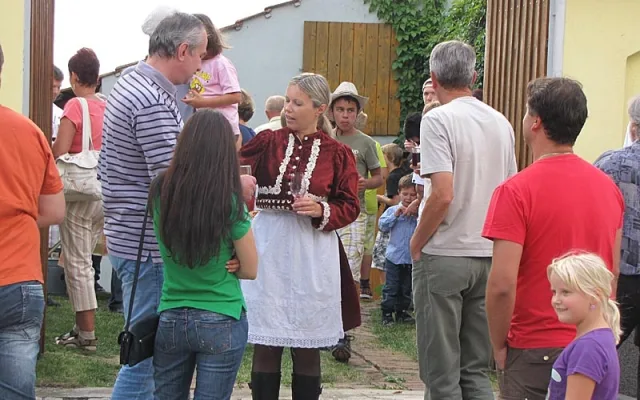 Paní starostová vítá občany Nosislavi
