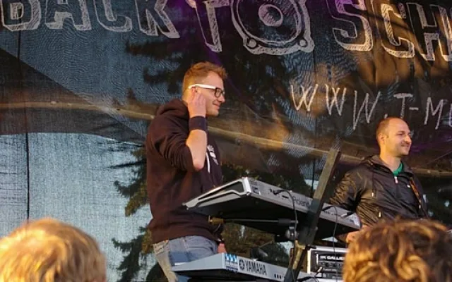Klávesista skupiny Eddie Stoilow