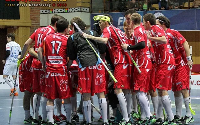 TJ JM Pedro Perez Chodov - itelligence Bulldogs Brno 7:4