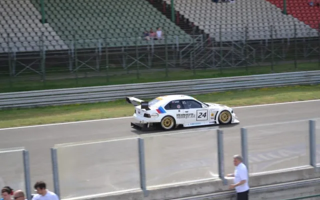 Robert Šenkýř vítězem třídy do 3500ccm