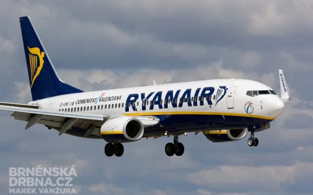 Pravidelný provoz z Brna zajišťuje i společnost Ryanair, foto: Brněnská Drbna, Marek Vanžura