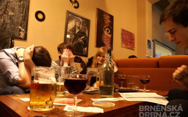 Týmy se při soutěži i dobře baví, foto: Brněnská Drbna, Marie Jahodová