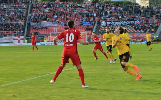 Zbrojovka - Sparta