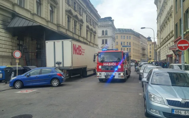 V Mahenově divadle hořely kulisy
