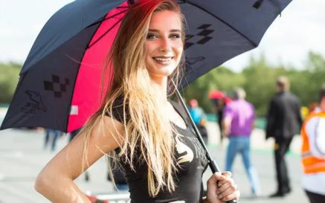 Finalistky České Miss na závodním okruhu