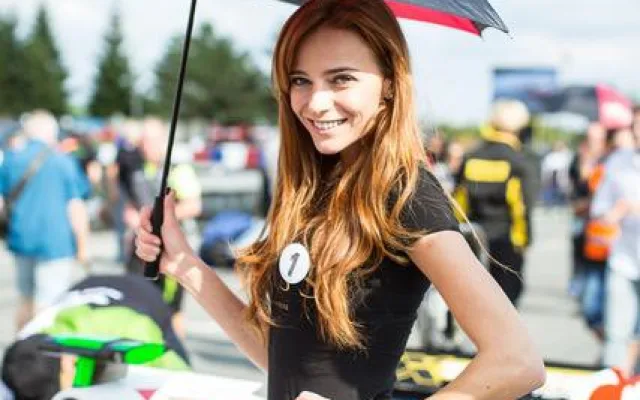 Finalistky České Miss na závodním okruhu