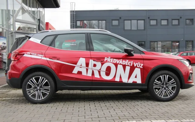 Seat Arona