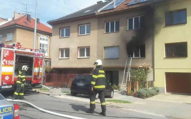záchrana hořící byt brno3