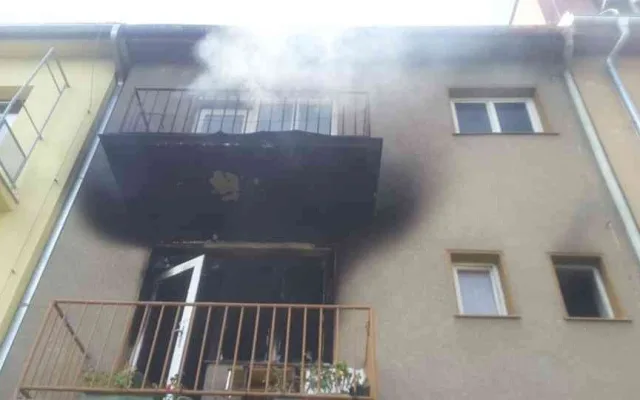 záchrana hořící byt brno4