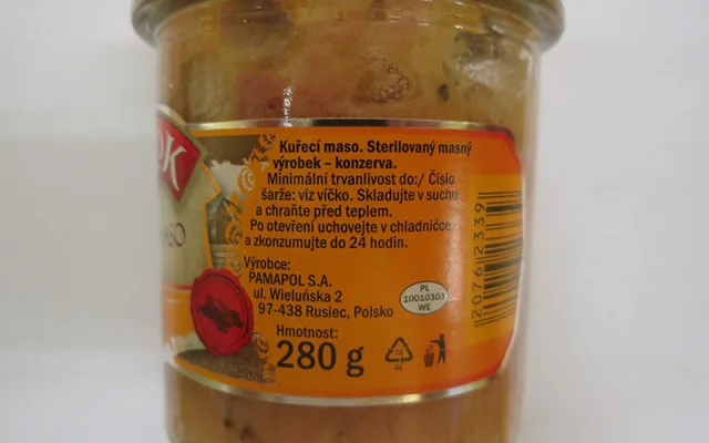 Maso, u kterého inspektoři nalezli menší podíl masa