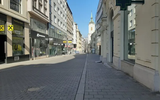 Prázdné ulice Brna
