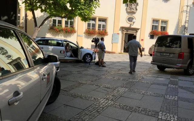 Policie opět zasahuje na radnici brněnského středu. Podle Hospodářských novin kvůli kauze politiků z ODS