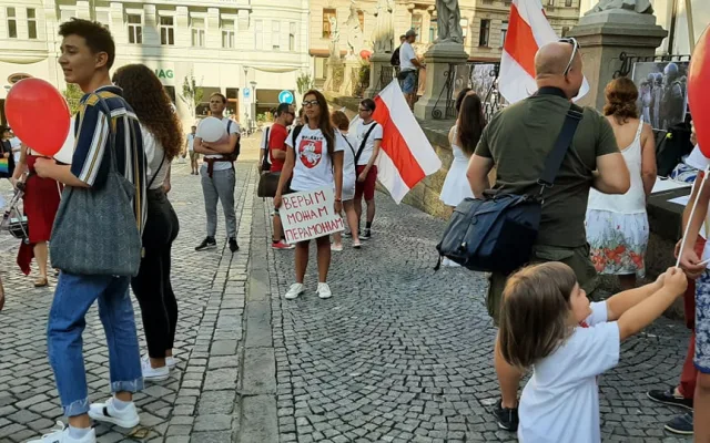 Běloruské občanské protesty podpořila v Brně asi tisícovka lidí