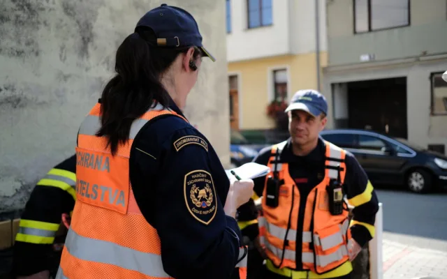 FOTO: Únik plynu uzavřel brněnskou Belcrediho ulici
