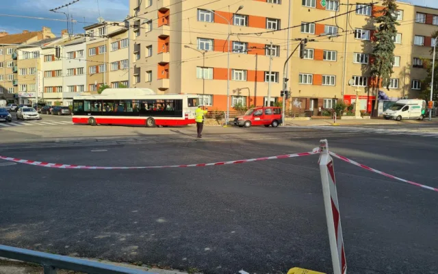 VIDEO: Brněnské řidiče čeká očistec, varují policisté. Vytížené křižovatky budou bez semaforů
