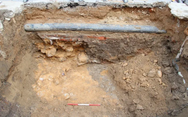 Archeologové v centru Brna našli zbytky dosud neznámé věže