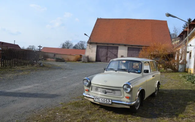 Výroba legendárního vozu skončila přesně před 30 lety, své fanoušky má Trabant dodnes