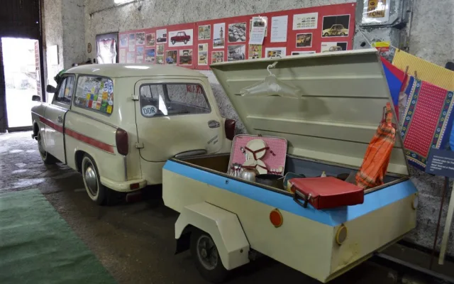Výroba legendárního vozu skončila přesně před 30 lety, své fanoušky má Trabant dodnes