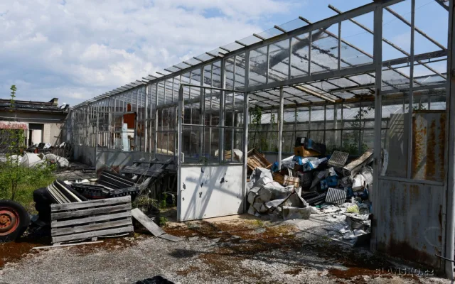 Blansko bourá staré skleníky, aby vzniklo obchodní centrum