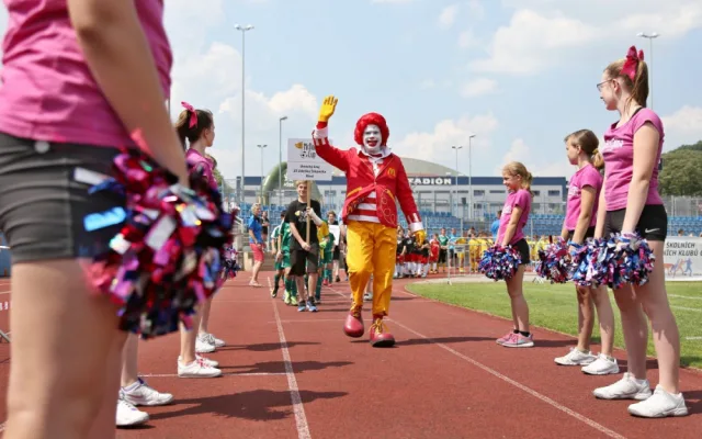 Na jaře s nudou zatočily tisíce dětí, letos se mohou opět těšit na oblíbený McDonald’s Cup