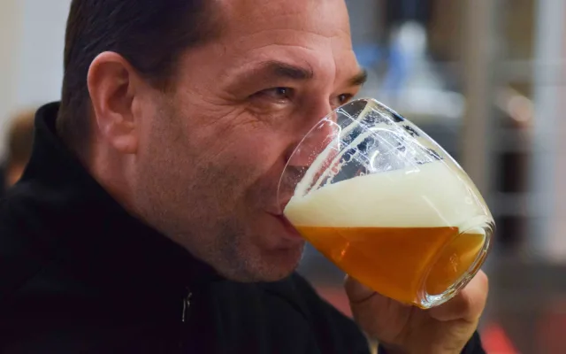 Z brněnské historické pošty je pivovar, pivo tam vaří žena