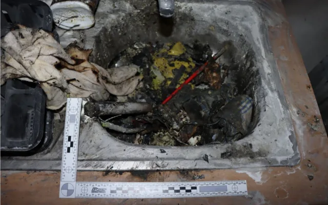 Smolařům z Brna se potřetí nepovedlo vyrobit pervitin. Kuchyně explodovala