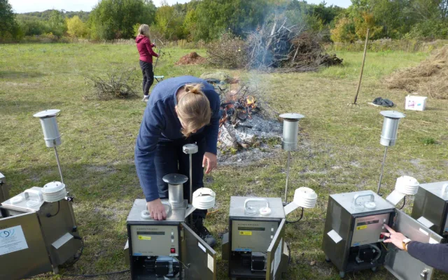 Brněnští odborníci zjistili, že pálení v otevřených ohništích extrémně znečišťuje ovzduší