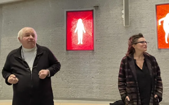 Kundera jako Jidáš. Brněnský futuristický kostel připomíná autorovo selhání