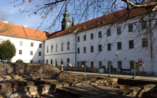 V obnoveném Mendlově skleníku nebude chybět ani slavný hrách