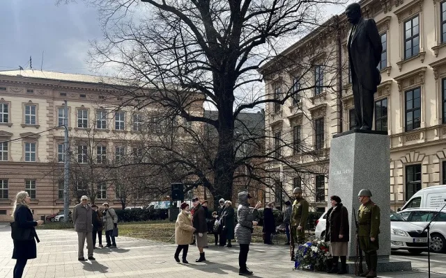 Jižní Morava vzpomíná na slavného rodáka. Prezident Masaryk se narodil před 172 lety