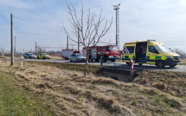 Motorkář vlétl do protisměru a narazil do dodávky. Na místě zemřel