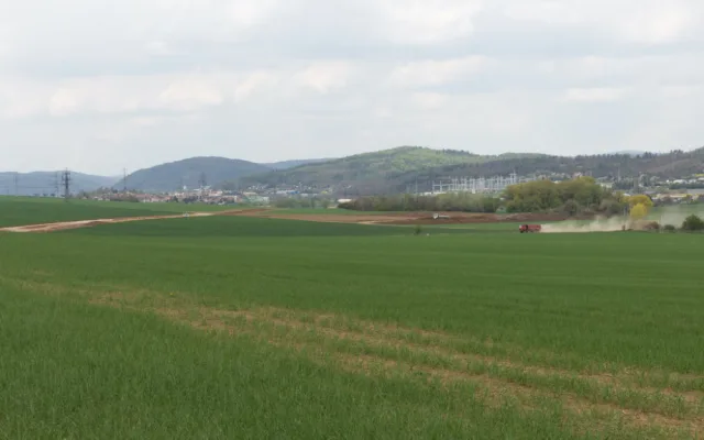 Třicet let čekání je u konce. V Čebíně začala stavba vytouženého obchvatu