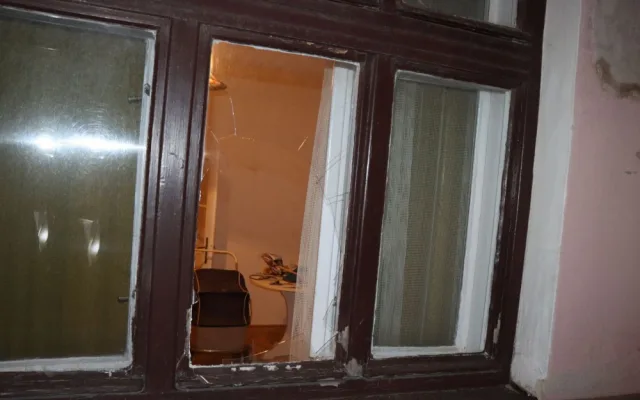 Šňupla jsem si pervitin a vypila tři litry růžového, vysvětlila žena řádění v Brně