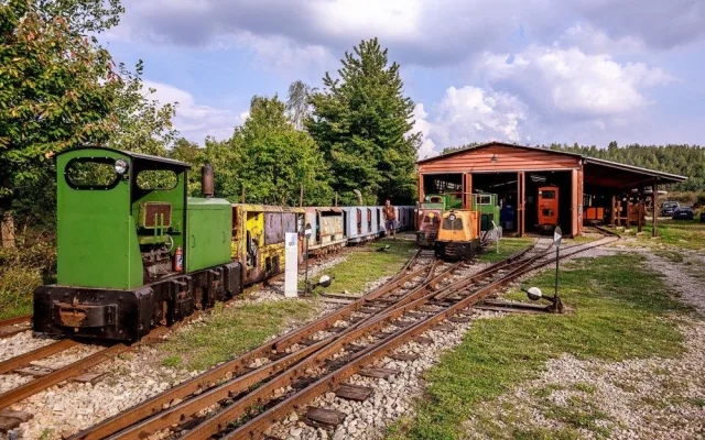 Ze Zbýšova vyjely první historické vlaky. Letos už po šestnácté