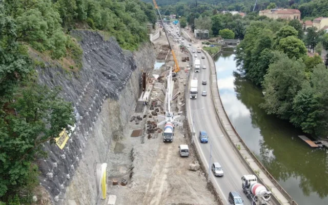 Brno pozoruje, jak roste městský okruhu. Silničáři se pochlubili unikátními snímky