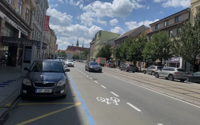 Brněnští cyklisté jásají. Město jim namalovalo cyklopruh přes rušnou silnici