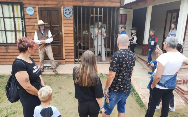 Za mřížemi westernového městečka v Boskovicích číhá nebezpečný lapka